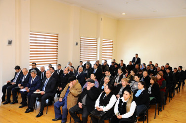 Üçtəpə kəndində vətəndaşlarla səyyar qəbul təşkil olunub