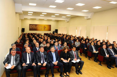 Sahibkar və fermerləri maraqlandıran məsələlər müzakirə edilib