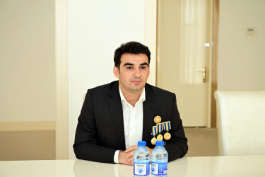 Mədəniyyət naziri Adil Kərimli Göygöl rayonunda vətəndaşların müraciətlərini dinləyib