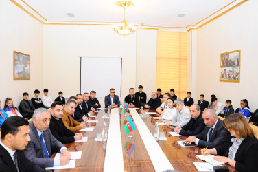 İdman ictimaiyyətinin nümayəndələri ilə görüş olub