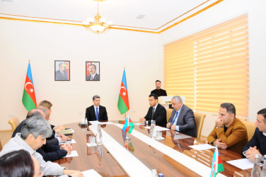 İdman ictimaiyyətinin nümayəndələri ilə görüş olub